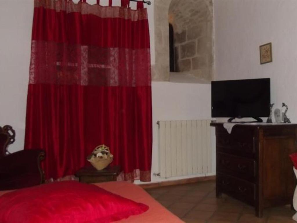 圣维克托庄园酒店 La Tour-dʼAigues 外观 照片